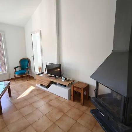Bright With Two Bedrooms In Ajaccio Eccica-Suarella (Corsica)