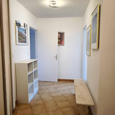 Appartement Bright With Two Bedrooms In Ajaccio