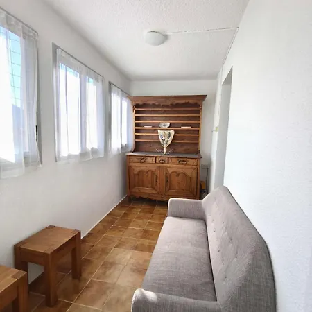 Bright With Two Bedrooms In Ajaccio